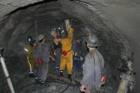 观山湖工程爆破中的危险因素分析以及应对工程爆破危险的措施